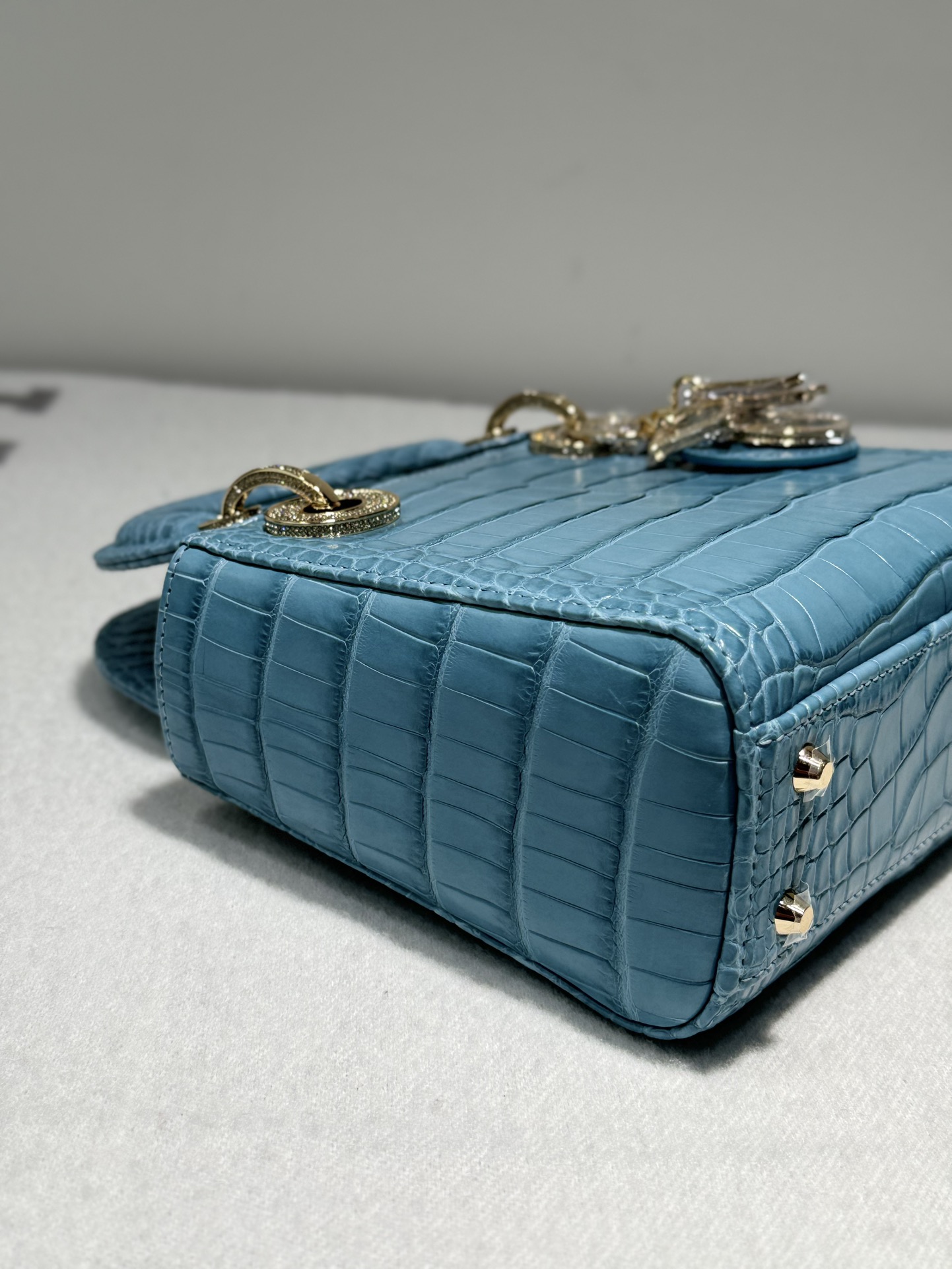 Túi xách Dior da cá sấu like auth 1:1 fulbox