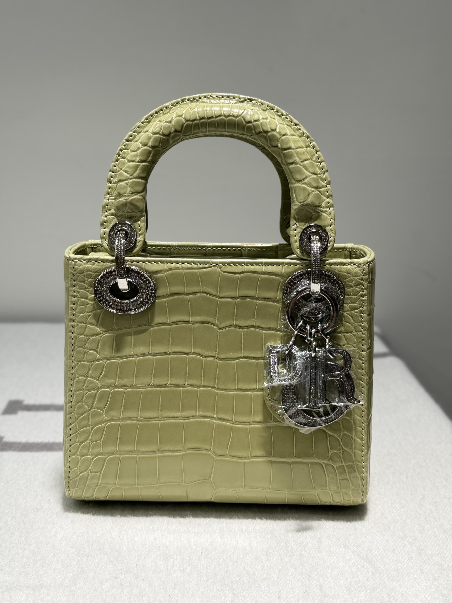 Túi xách Dior da cá sấu like auth 1:1 fulbox