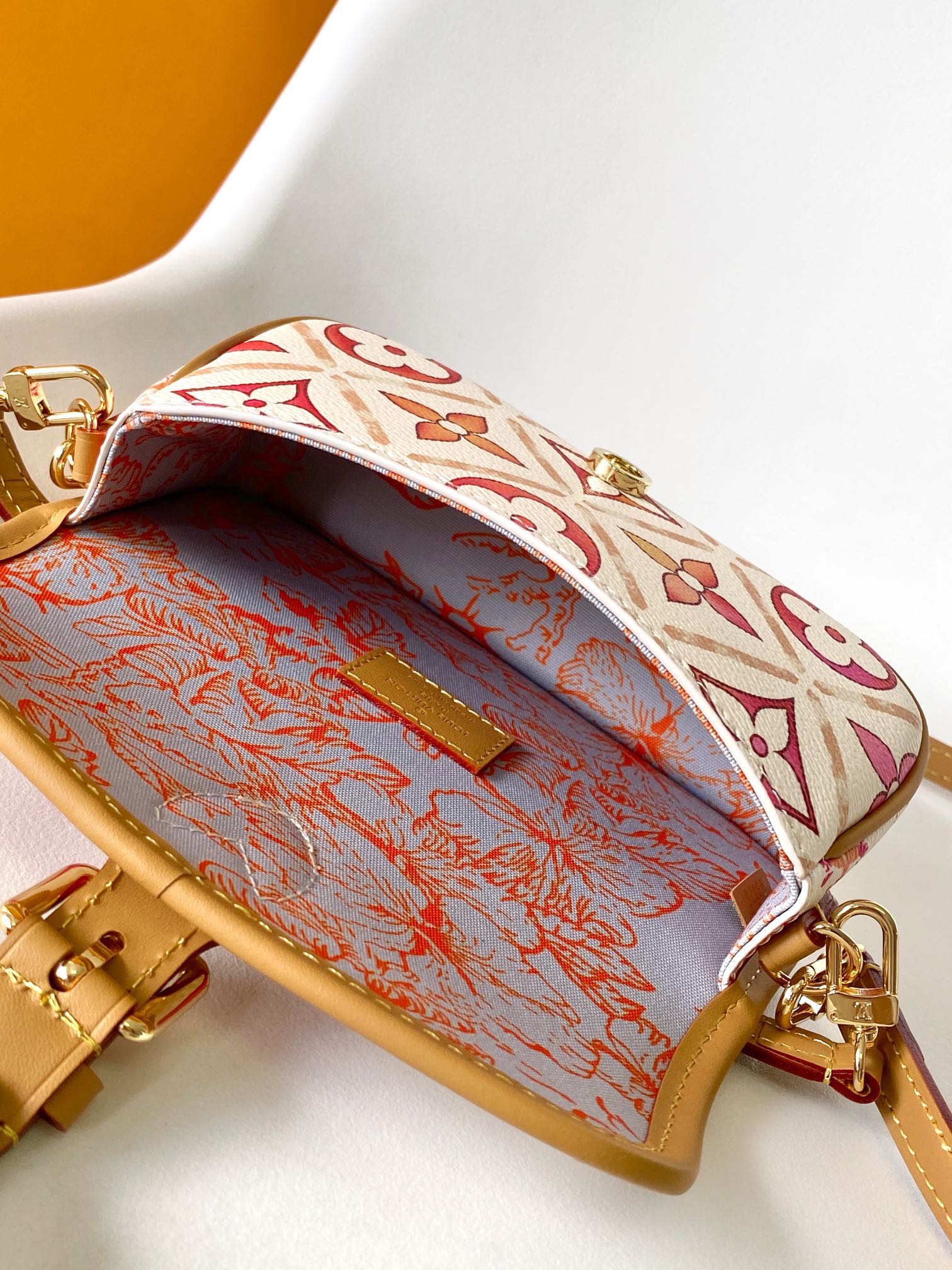 Túi xách louis vuitton LV siêu cấp like auth 1:1